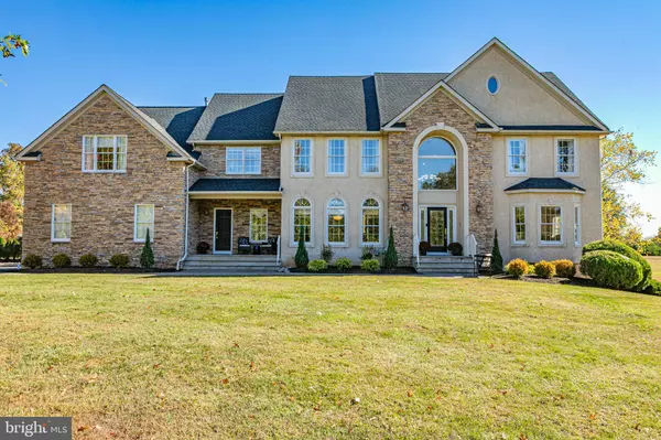 3 JOHN TROUT RD, Ringoes, NJ 08551