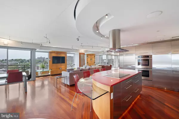 Wilmington, DE 19806,1100-UNIT LOVERING AVE #1304