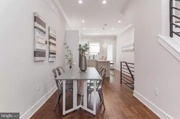 Philadelphia, PA 19145,2130 FERNON ST