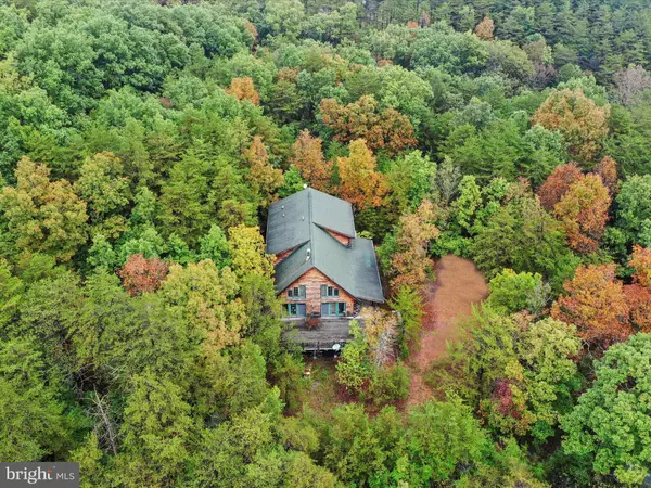 Fort Valley, VA 22652,1027 DRY RUN RD