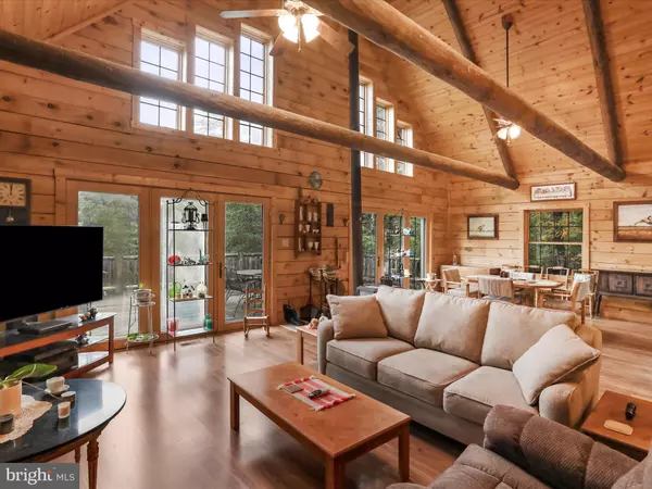 Fort Valley, VA 22652,1027 DRY RUN RD