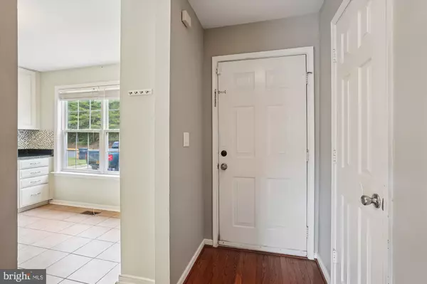 Stafford, VA 22554,402 MUNSONS HILL CT