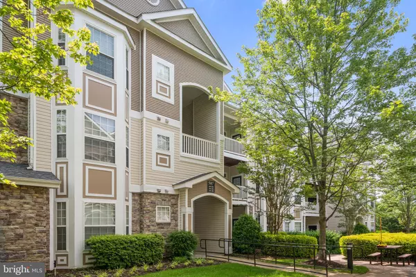 507 SUNSET VIEW TER SE #107, Leesburg, VA 20175