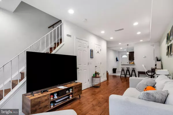 Philadelphia, PA 19125,1833 E ALBERT ST