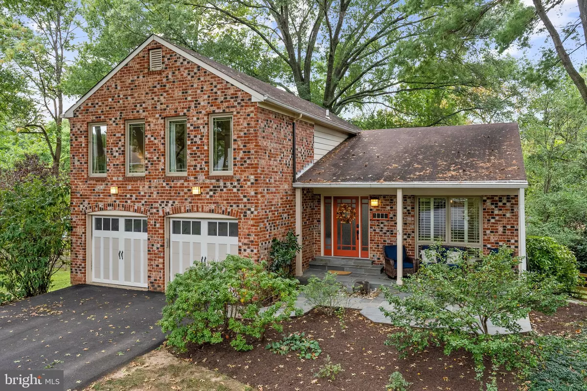 Alexandria, VA 22310,3116 MADISON HILL CT