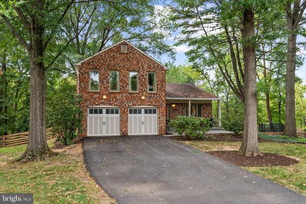 Alexandria, VA 22310,3116 MADISON HILL CT