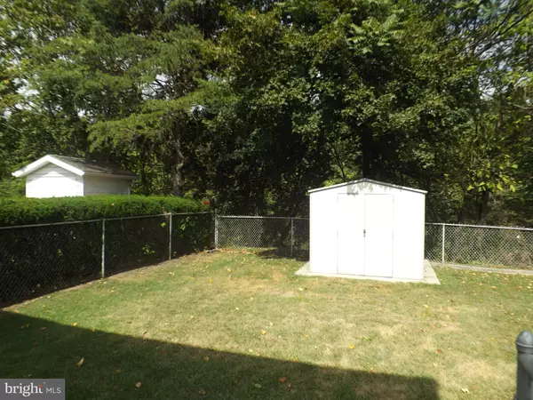 Pottsville, PA 17901,211 E BACON ST