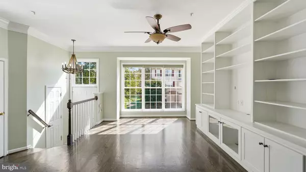 Gainesville, VA 20155,8109 CERROMAR WAY