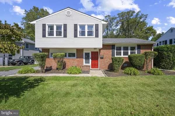 932 BEAVERBANK CIR, Baltimore, MD 21286