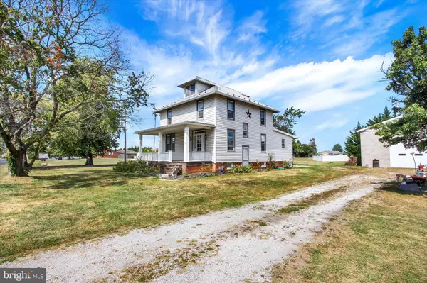 Hanover, PA 17331,5694 HANOVER RD