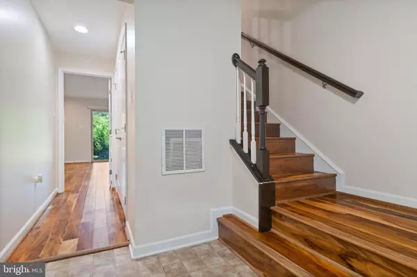 Glen Burnie, MD 21061,326 EAGLES RIDGE WAY