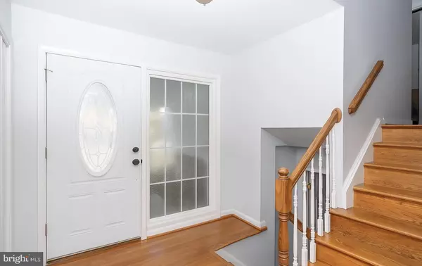 Lanham, MD 20706,8603 MAGNOLIA DR