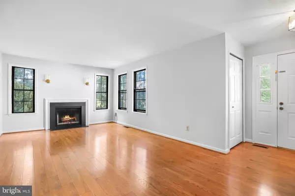 West Chester, PA 19382,164 MANSION HOUSE DR #401A