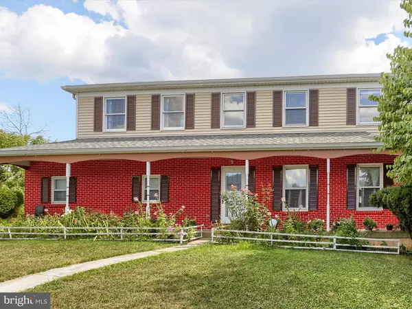 Harrisburg, PA 17112,979 PENNSYLVANIA AVE