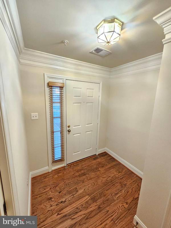 Silver Spring, MD 20910,9820 DARCY FOREST DR