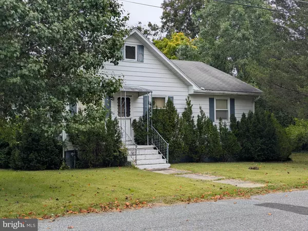 Millville, NJ 08332,332 MAPLE ST