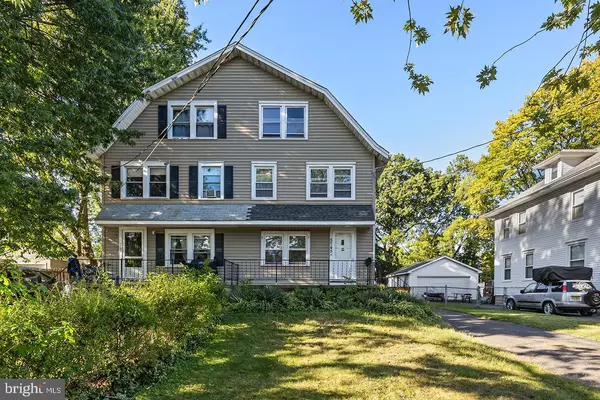 5745 CEDAR AVE, Pennsauken, NJ 08109