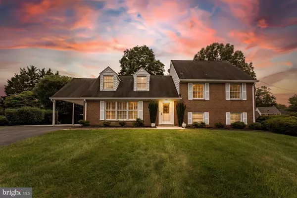 Fairfax, VA 22032,4716 PICKETT RD