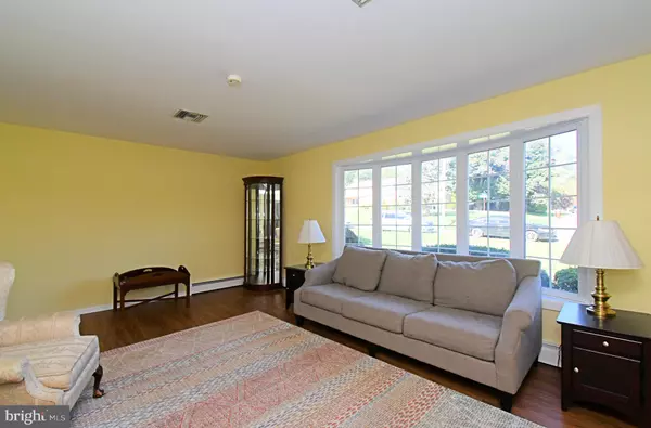 Warminster, PA 18974,665 WHIRLAWAY DR