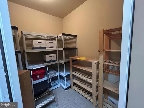 Ellicott City, MD 21043,2530 KENSINGTON GDNS #404