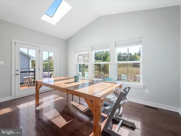 Lake Frederick, VA 22630,124 EMPEROR DR