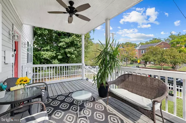 Washington, DC 20032,3327 5TH ST SE