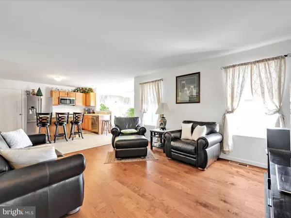 Manheim, PA 17545,6170 BAYBERRY AVE