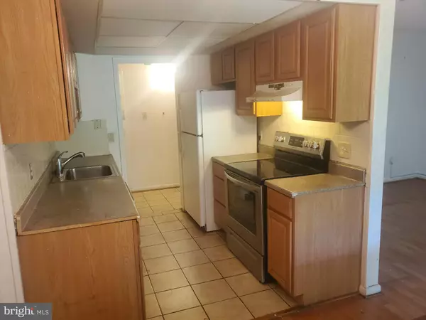 Reston, VA 20191,11604 STONEVIEW SQ #64/21C