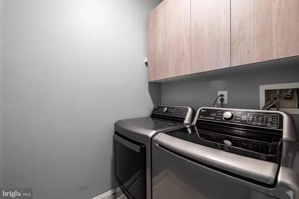 Philadelphia, PA 19146,306 GOVERNORS CT