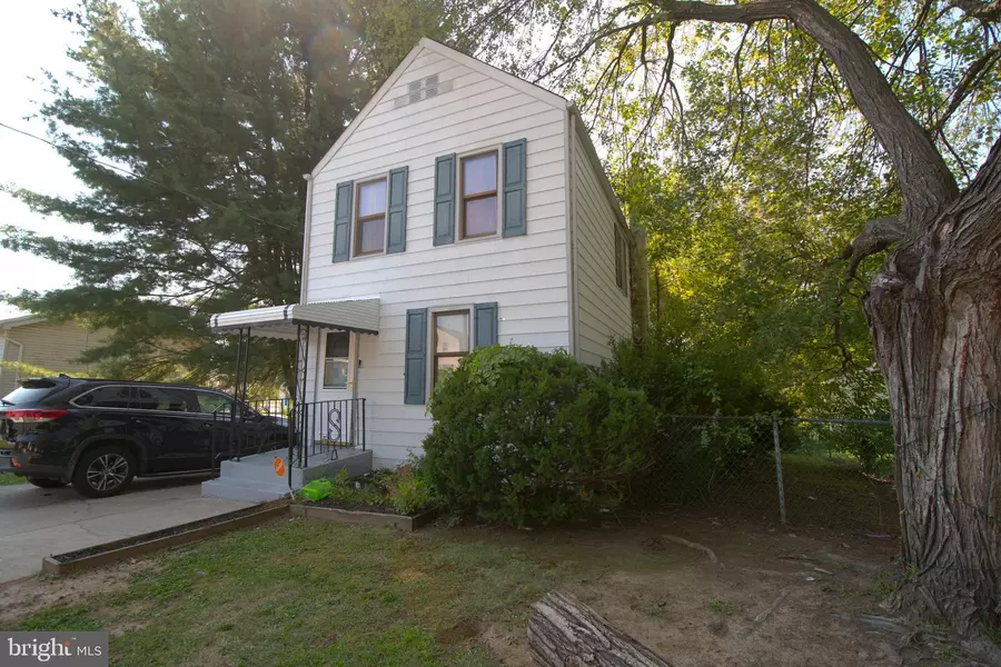 7 MABEL ST, Trenton, NJ 08638