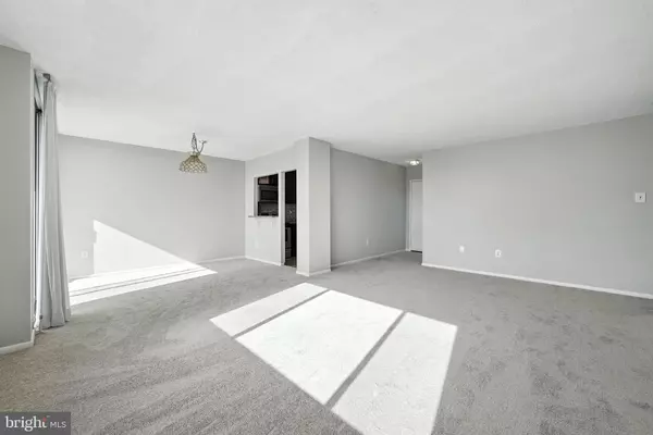 Alexandria, VA 22303,2059 HUNTINGTON AVE #503
