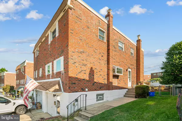 Philadelphia, PA 19152,2633 MAXWELL ST