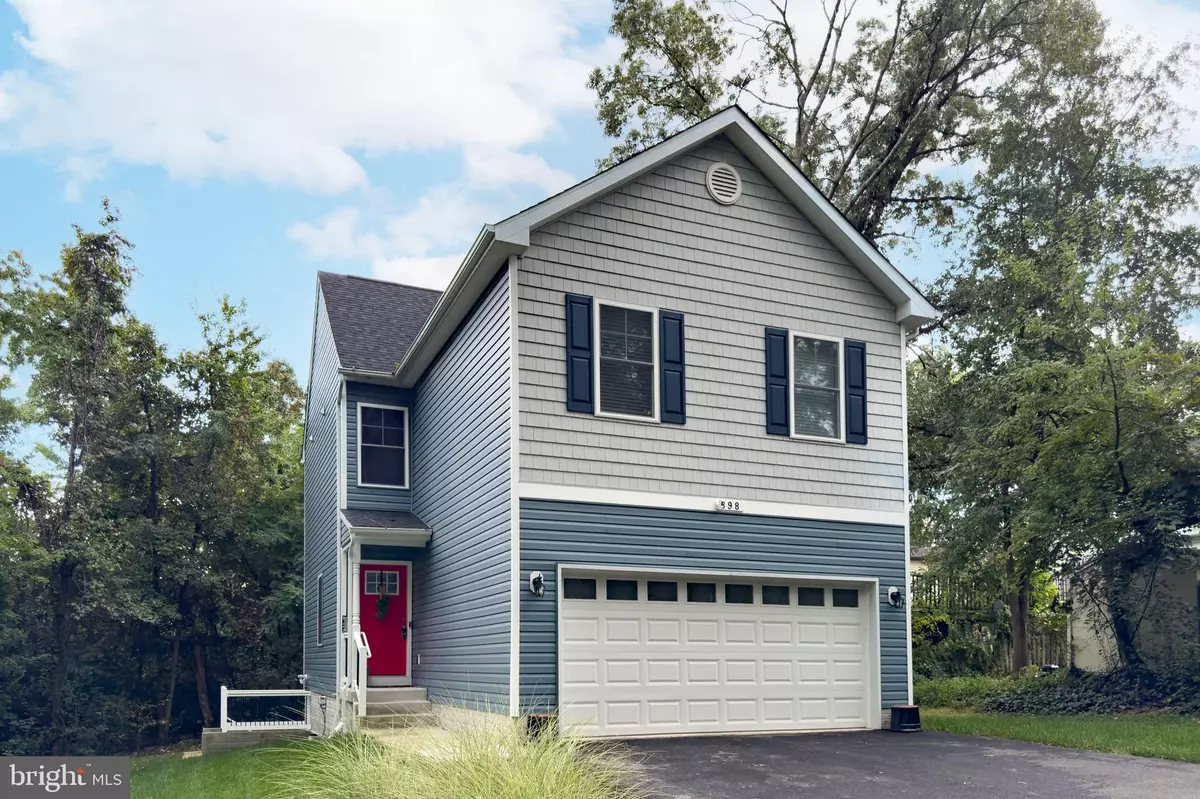 Glen Burnie, MD 21060,898 MARIGOLD RD