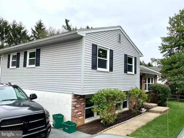 Lancaster, PA 17603,929 IRWIN AVE