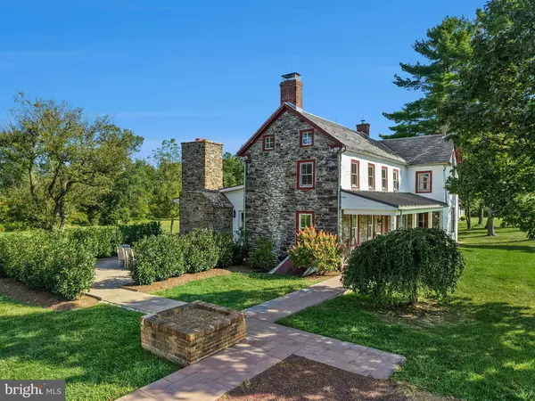 Upper Black Eddy, PA 18972,119 CENTER HILL RD