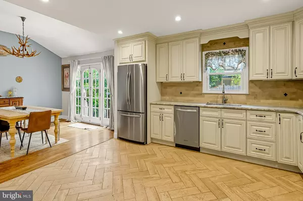 Cherry Hill, NJ 08034,1000 ROUMFORT AVE