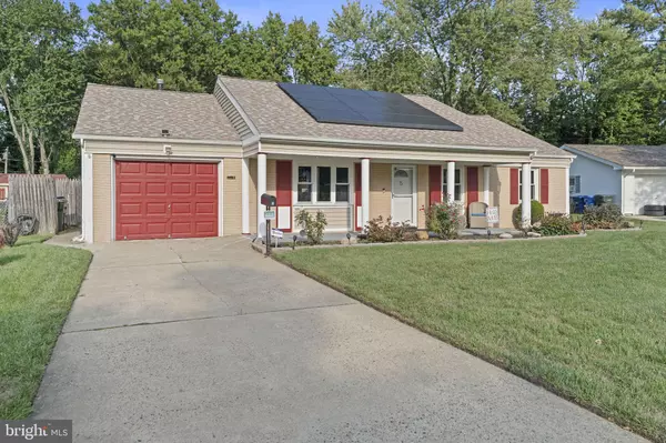 Willingboro, NJ 08046,5 GENESEE LN