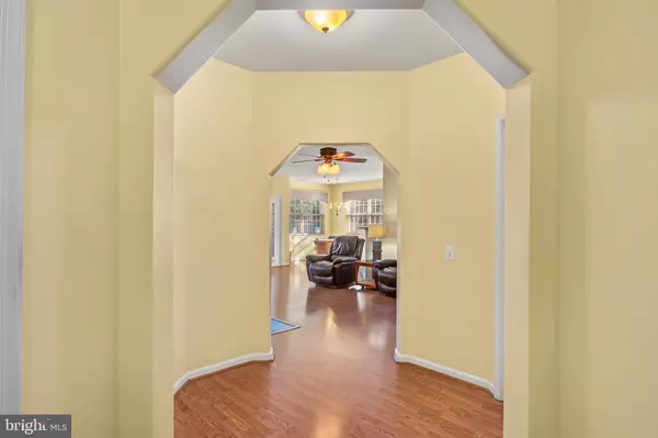 Gambrills, MD 21054,2604 CHAPEL LAKE DR #112