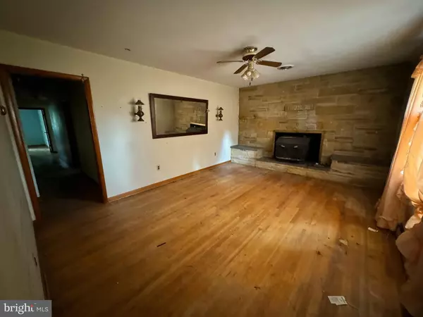 North Potomac, MD 20878,15612 NORMAN DR