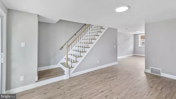 Darby, PA 19023,240 SPRING VALLEY RD