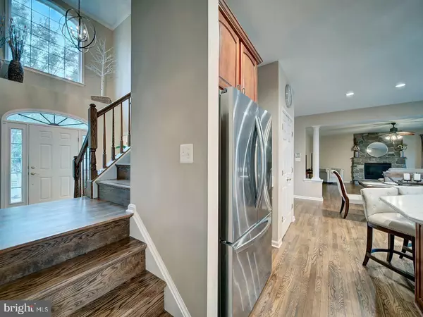 Warrenton, VA 20186,589 PINEVIEW CT