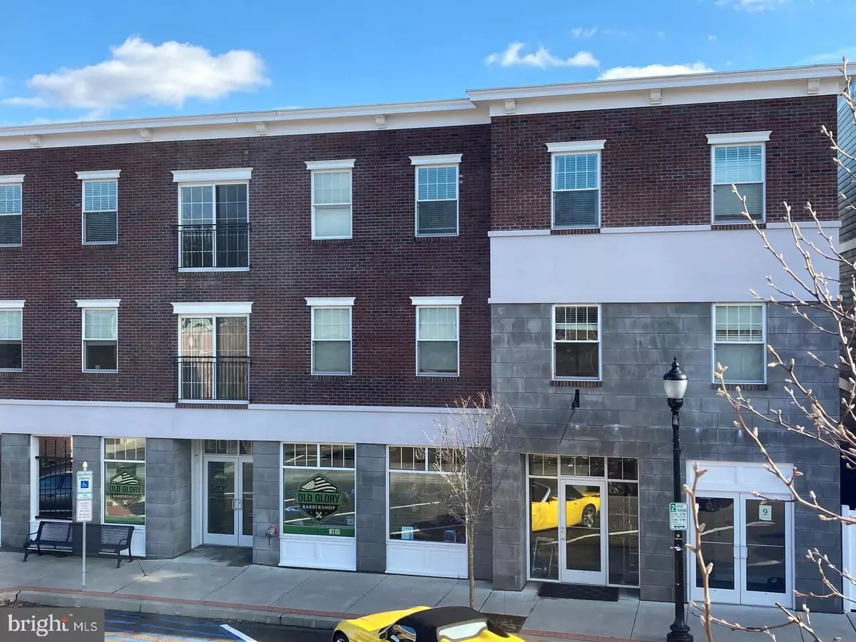 Perkasie, PA 18944,9 N 7TH ST #A