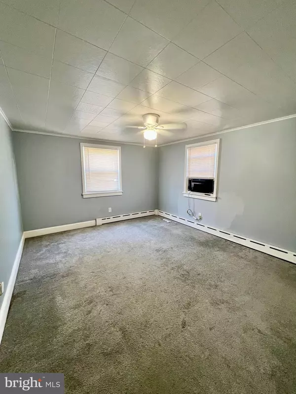 Ewing, NJ 08638,135 KESWICK AVE