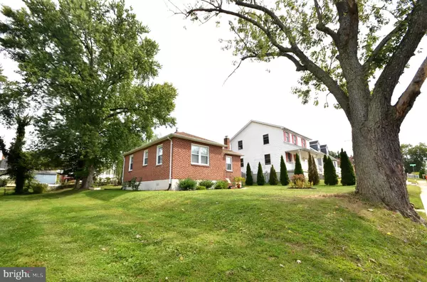 Halethorpe, MD 21227,5207 ARBUTUS AVE