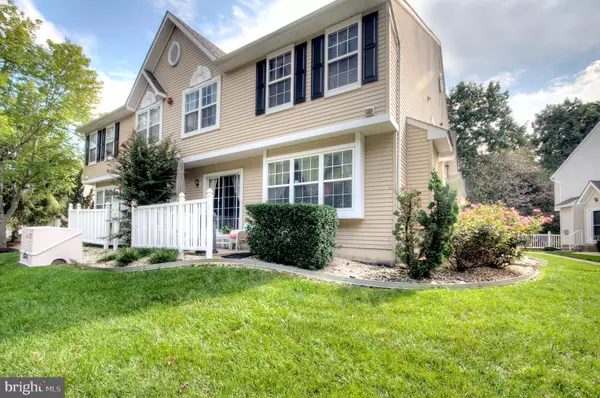 Sicklerville, NJ 08081,1002 TANGLEWOOD DR