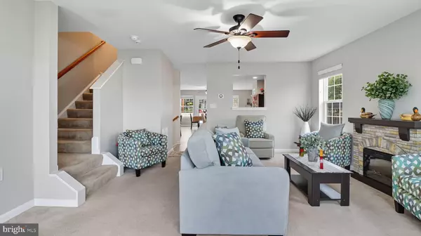 Martinsburg, WV 25404,121 NATURAL WAY