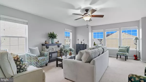 Martinsburg, WV 25404,121 NATURAL WAY