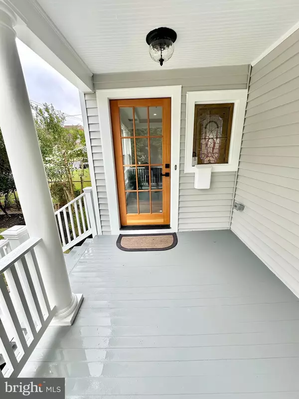 Kensington, MD 20895,10305 ARMORY AVE