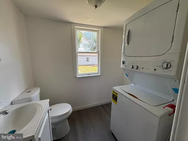 Harrisburg, PA 17113,1106 MAIN ST