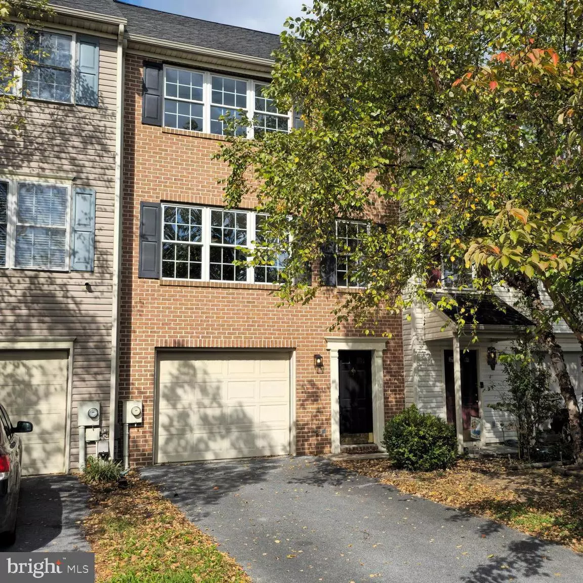 Martinsburg, WV 25404,27 FISER LN